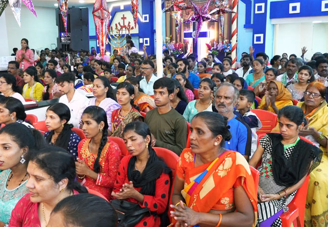 Grace Ministry Celebrates Christmas 2022 with grandeur at Prayer Centre in Valachil, Mangalore on Dec 16, Friday 2020. People from different parts of Karnataka joined the Christmas prayer service in thanking Lord Jesus Christ.